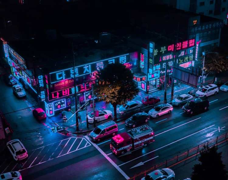 cyberpunk-neon-and-futuristic-street-photos-of-seoul-by-steve-roe-36
